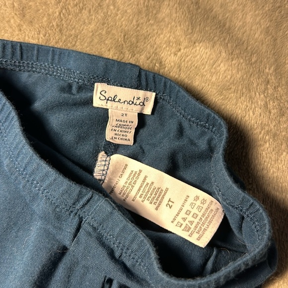 Splendid Set Blue and White stripped top with capri bottoms - Picture 6 of 7